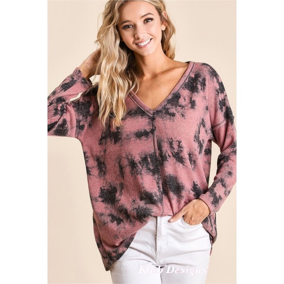 ❤️LAST 1! Pink/Burgundy Tie Dye V Neck Knit Top - Picture 3 of 4